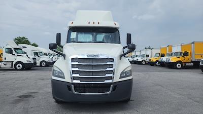 Used 2018 Freightliner Cascadia Detroit DD13 Semi Truck for sale #277755 - photo 2