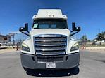Used 2018 Freightliner Cascadia Detroit DD13 Semi Truck for sale #277894 - photo 2