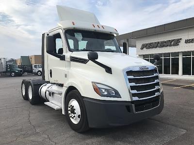 Used 2018 Freightliner Cascadia Detroit DD13 Semi Truck for sale #277897 - photo 1