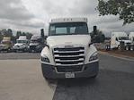 Used 2018 Freightliner Cascadia Detroit DD13 Semi Truck for sale #277921 - photo 2