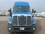 Used 2020 Freightliner Cascadia Detroit DD15AT Semi Truck with Sleeper Cab for sale #278290 - photo 2