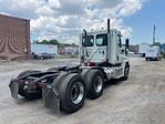 Used 2020 Freightliner Cascadia Detroit DD13 Semi Truck for sale #278359 - photo 7