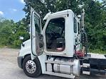 Used 2020 Freightliner Cascadia Detroit DD13 Semi Truck for sale #278359 - photo 9