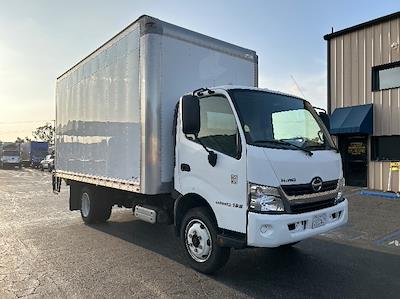 Used 2018 Hino 195 Single Cab Morgan Truck Body Box Truck with Liftgate for sale #279028 - photo 1