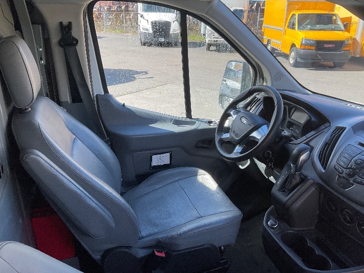 Used 2019 Ford Transit 250 - photo 23