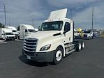 Used 2020 Freightliner Cascadia Detroit DD15AT Semi Truck for sale #279467 - photo 3