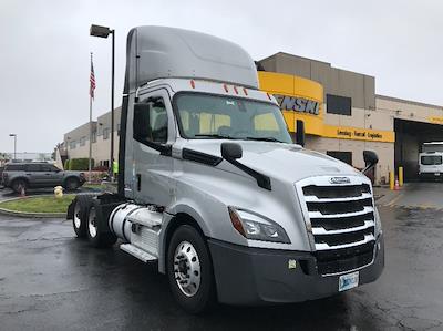 Used 2020 Freightliner Cascadia Detroit DD15AT Semi Truck for sale #279481 - photo 1