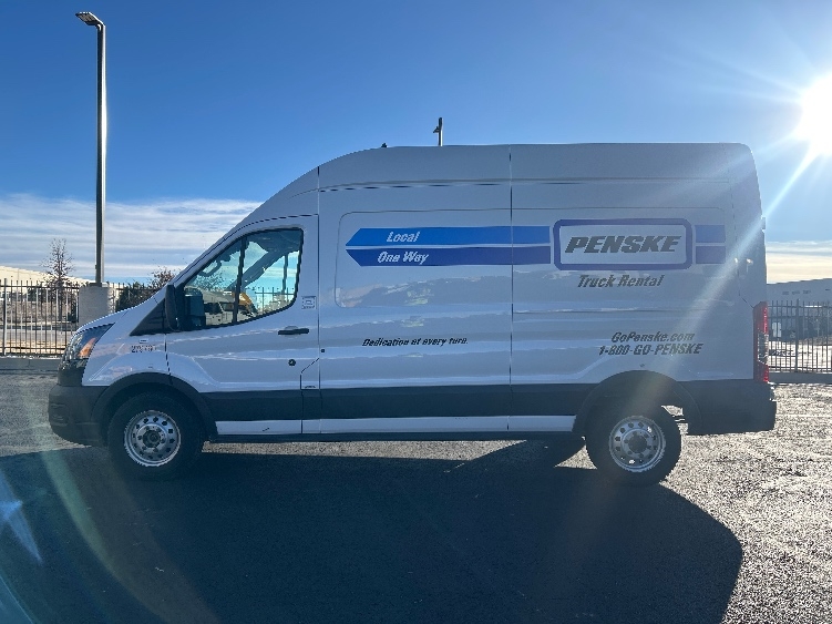 Used 2023 Ford Transit 250 - photo 6