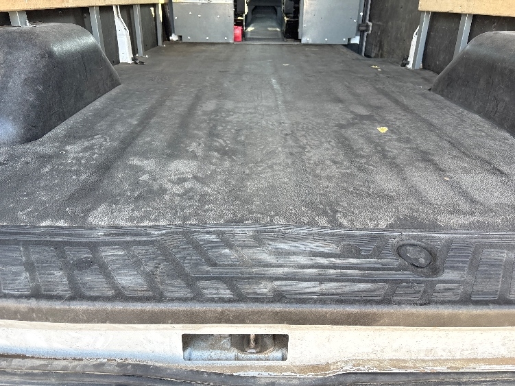 Used 2023 Ford Transit 250 - photo 11