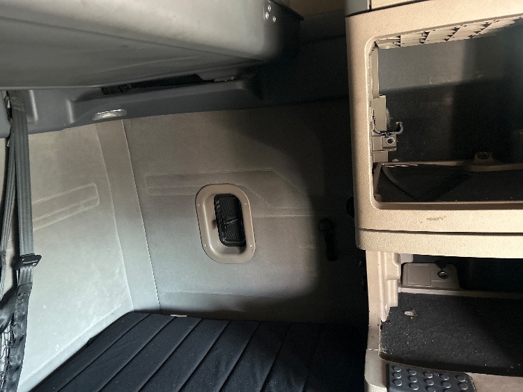 Used 2020 Freightliner Cascadia - photo 20