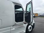 Used 2022 Freightliner Cascadia Detroit DD15AT Semi Truck with Sleeper Cab for sale #280230 - photo 13