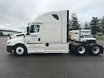 Used 2022 Freightliner Cascadia Detroit DD15AT Semi Truck with Sleeper Cab for sale #280230 - photo 4
