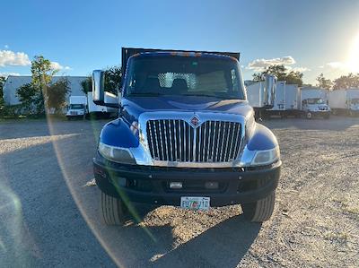 Used 2019 International MV Morgan Truck Body Flatbed Truck for sale #282020 - photo 2