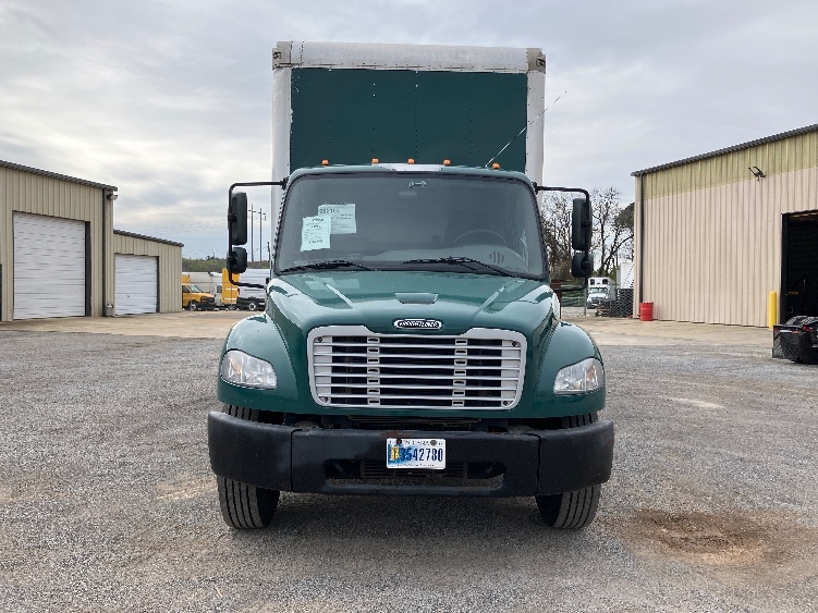 Used 2019 Freightliner M2 106 - photo 2