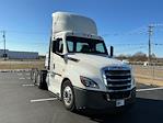 Used 2020 Freightliner Cascadia Detroit DD15AT Semi Truck for sale #282364 - photo 1