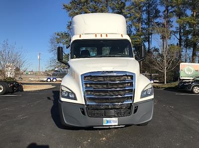 Used 2020 Freightliner Cascadia Detroit DD15AT Semi Truck for sale #282365 - photo 2