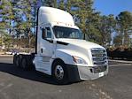 Used 2020 Freightliner Cascadia Detroit DD15AT Semi Truck for sale #282365 - photo 1