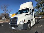 Used 2020 Freightliner Cascadia Detroit DD15AT Semi Truck for sale #282365 - photo 3