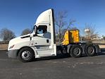 Used 2020 Freightliner Cascadia Detroit DD15AT Semi Truck for sale #282365 - photo 4