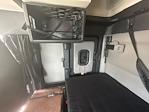 Used 2020 Freightliner Cascadia Detroit DD15AT Semi Truck with Sleeper Cab for sale #282377 - photo 19