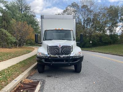 Used 2020 International MV Box Truck with Liftgate for sale #283768 - photo 2