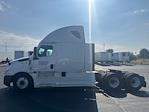 Used 2023 Freightliner Cascadia Detroit DD15AT Semi Truck with Sleeper Cab for sale #284076 - photo 4