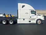 Used 2023 Freightliner Cascadia Detroit DD15AT Semi Truck with Sleeper Cab for sale #284076 - photo 8