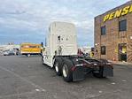 Used 2020 Freightliner Cascadia Detroit DD15AT Semi Truck with Sleeper Cab for sale #284701 - photo 4