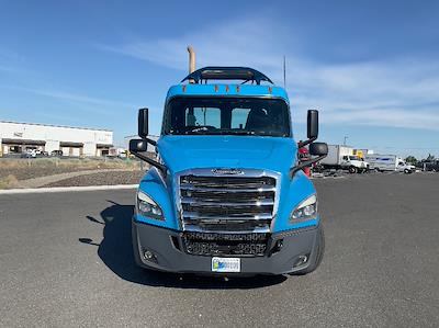 Used 2020 Freightliner Cascadia Detroit DD15AT Semi Truck for sale #284804 - photo 2