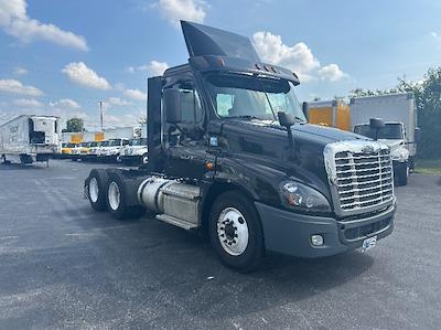 Used 2020 Freightliner Cascadia Detroit DD13 Semi Truck for sale #284841 - photo 1
