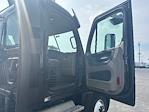 Used 2020 Freightliner Cascadia Detroit DD13 Semi Truck for sale #284841 - photo 23