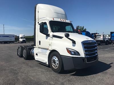 Used 2020 Freightliner Cascadia Detroit DD15AT Semi Truck for sale #285688 - photo 1
