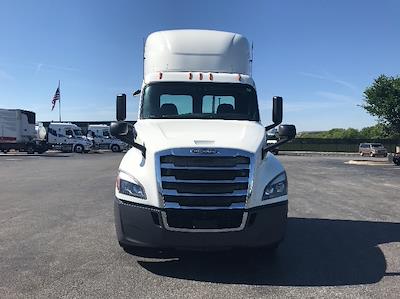 Used 2020 Freightliner Cascadia Detroit DD15AT Semi Truck for sale #285688 - photo 2
