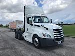 Used 2020 Freightliner Cascadia Detroit DD15AT Semi Truck for sale #285697 - photo 1