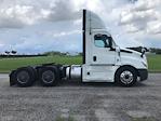 Used 2020 Freightliner Cascadia Detroit DD15AT Semi Truck for sale #285697 - photo 8