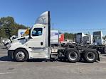 Used 2020 Freightliner Cascadia Detroit DD15AT Semi Truck for sale #285848 - photo 4