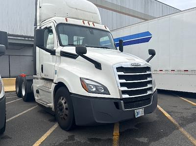 Used 2020 Freightliner Cascadia Detroit DD15AT Semi Truck for sale #285849 - photo 1