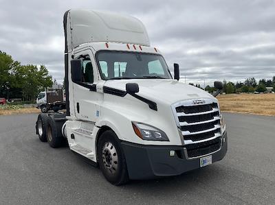 Used 2020 Freightliner Cascadia Detroit DD15AT Semi Truck for sale #285850 - photo 1