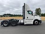 Used 2020 Freightliner Cascadia Detroit DD15AT Semi Truck for sale #285850 - photo 8