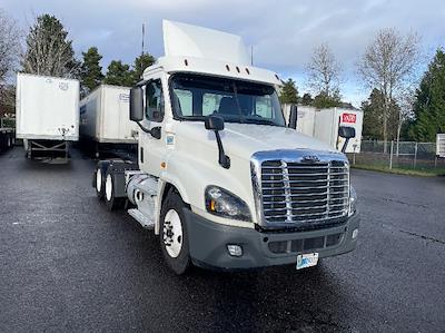 Used 2020 Freightliner Cascadia Detroit DD15AT Semi Truck for sale #285873 - photo 1