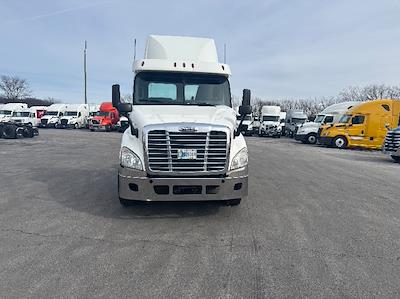 Used 2020 Freightliner Cascadia - photo 1