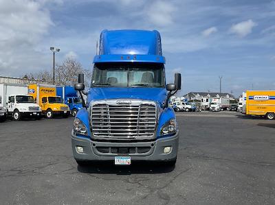 Used 2020 Freightliner Cascadia Detroit DD13 Semi Truck for sale #286028 - photo 2