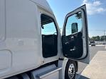 Used 2020 Freightliner Cascadia Detroit DD15AT Semi Truck with Sleeper Cab for sale #286248 - photo 13