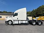 Used 2020 Freightliner Cascadia Detroit DD15AT Semi Truck with Sleeper Cab for sale #286248 - photo 4