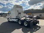 Used 2020 Freightliner Cascadia Detroit DD15AT Semi Truck with Sleeper Cab for sale #286249 - photo 5