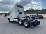 Used 2020 Freightliner Cascadia Detroit DD15AT Semi Truck with Sleeper Cab for sale #286251 - photo 5