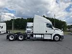 Used 2020 Freightliner Cascadia Detroit DD15AT Semi Truck with Sleeper Cab for sale #286251 - photo 8