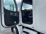 Used 2020 Freightliner Cascadia Detroit DD15AT Semi Truck with Sleeper Cab for sale #286251 - photo 9