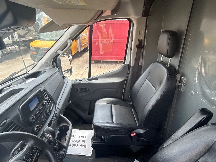 Used 2023 Ford Transit 250 - photo 19