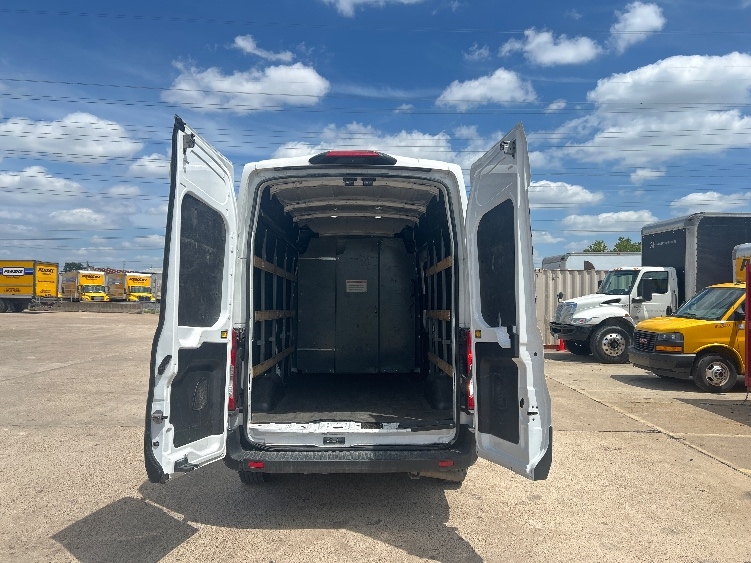 Used 2023 Ford Transit 250 - photo 10